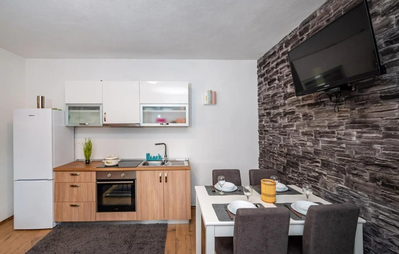 Holiday Home Zelengrad Croatia
